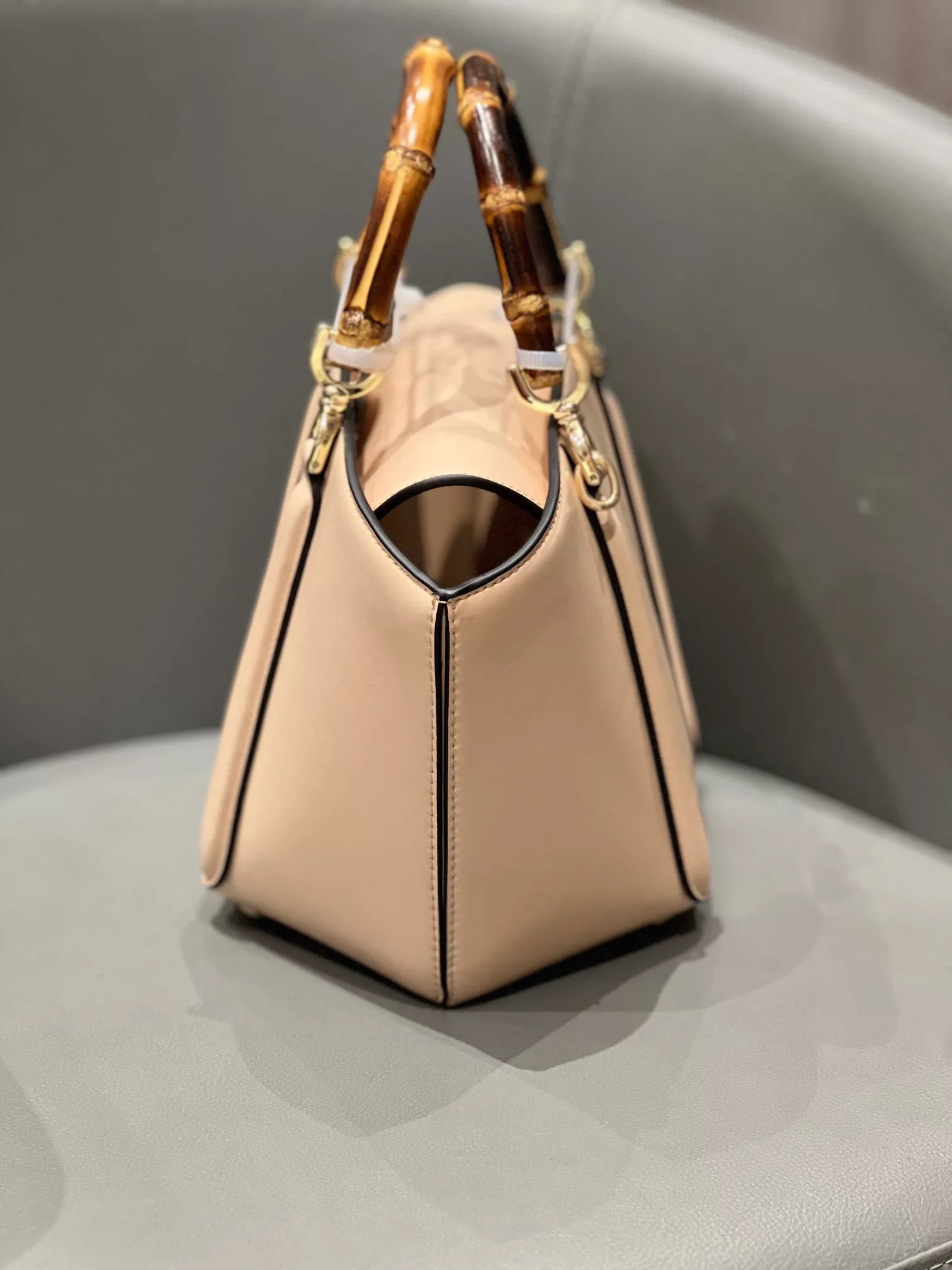 gucci aaa qualite sac a main  pour femme s_12704672